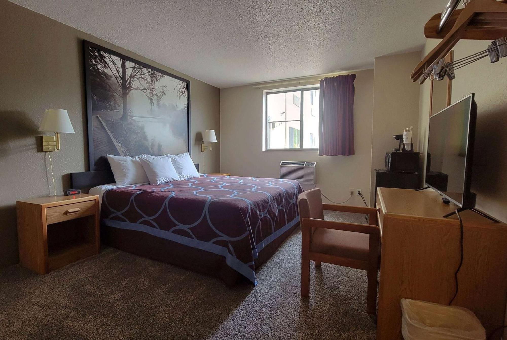 Super 8 By Wyndham Park Rapids Hotel Buitenkant foto